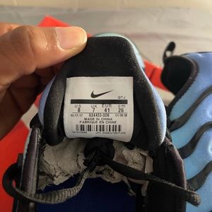 Vapormax plus, size 8